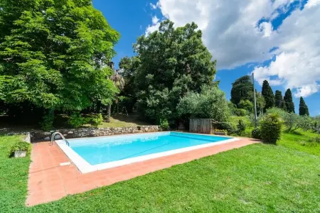 Casa La Ruota, ferme 6 personnes avec piscine à Carmignano