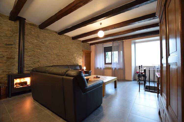 Marfontaine, maison de ferme avec billard à Massul - Photo 11