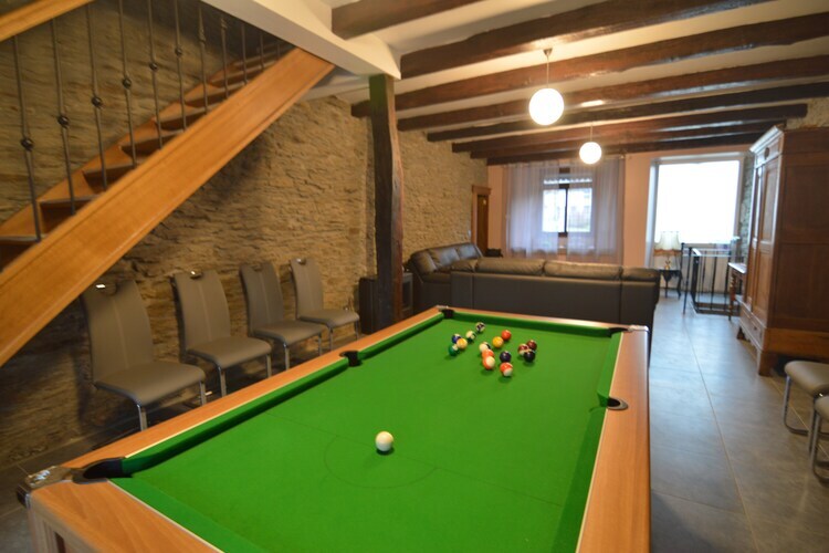 Marfontaine, maison de ferme avec billard à Massul - Photo 18