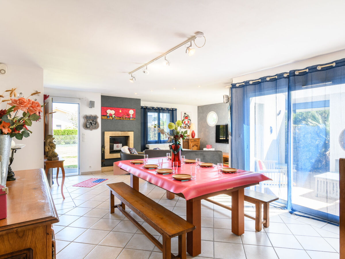 La Clairière – Maison 8 pers. à Biscarrosse, jardin 970 m² - Photo 3