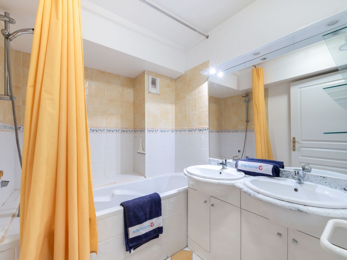 Appartement Côté Port à Cavalaire, 200 m de la mer - Photo 14