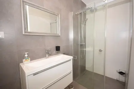 Villa Jeleza, Villa moderne avec piscine - Photo 20