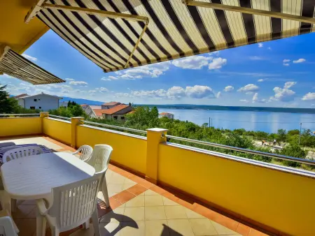 Location appartement à Maslenica, Ante