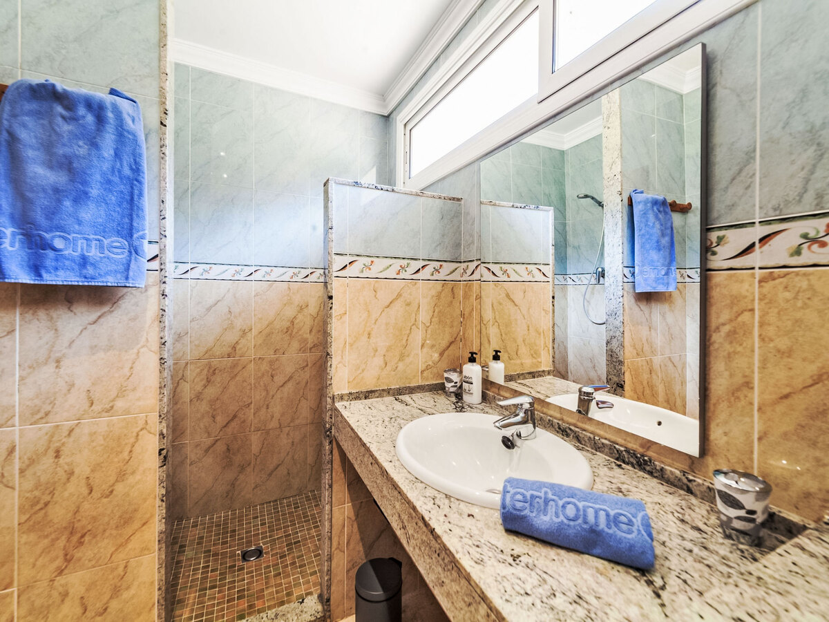 Costabella, maison 3 chambres avec piscine privée - Photo 11