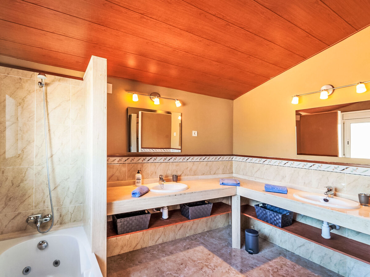 Costabella, maison 3 chambres avec piscine privée - Photo 14