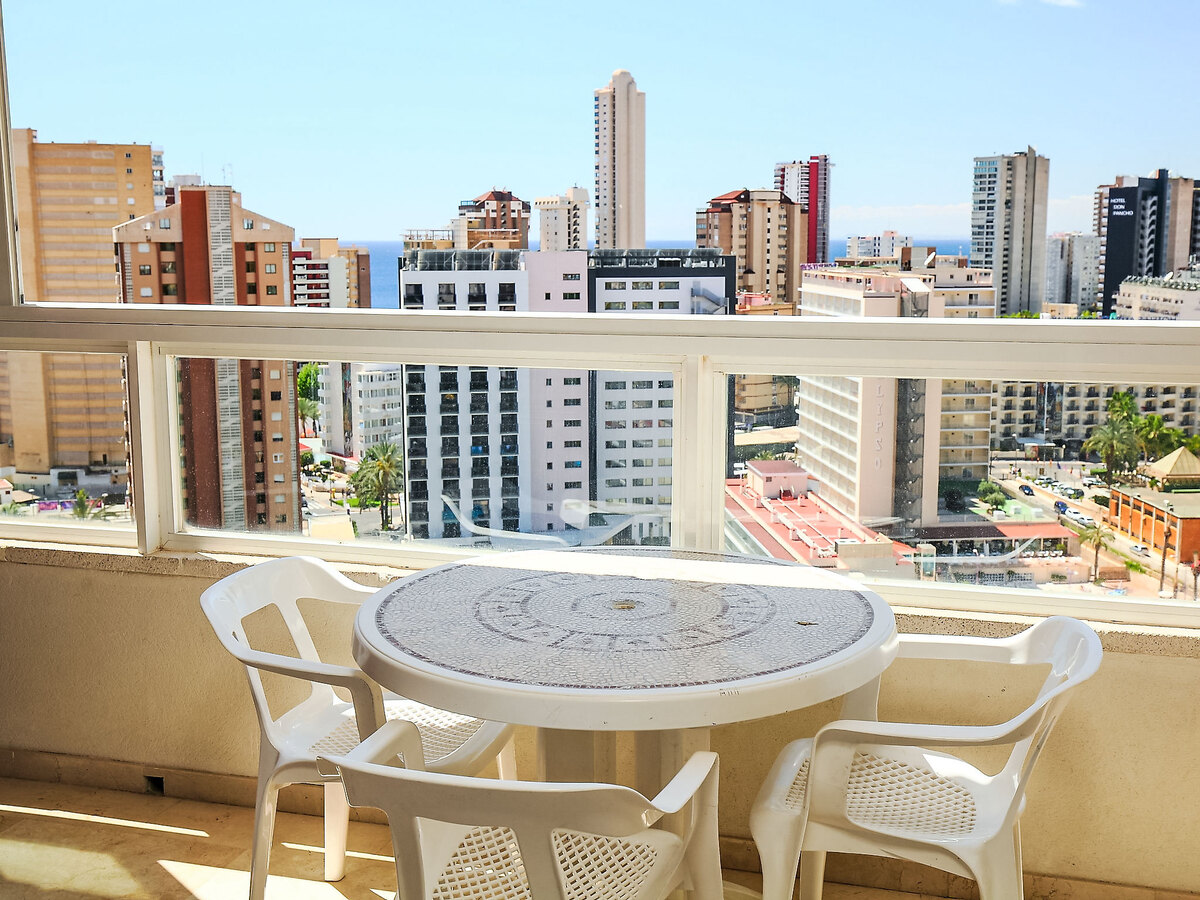 Gemelos, appartement 14e étage avec terrasse à Benidorm - Photo 4