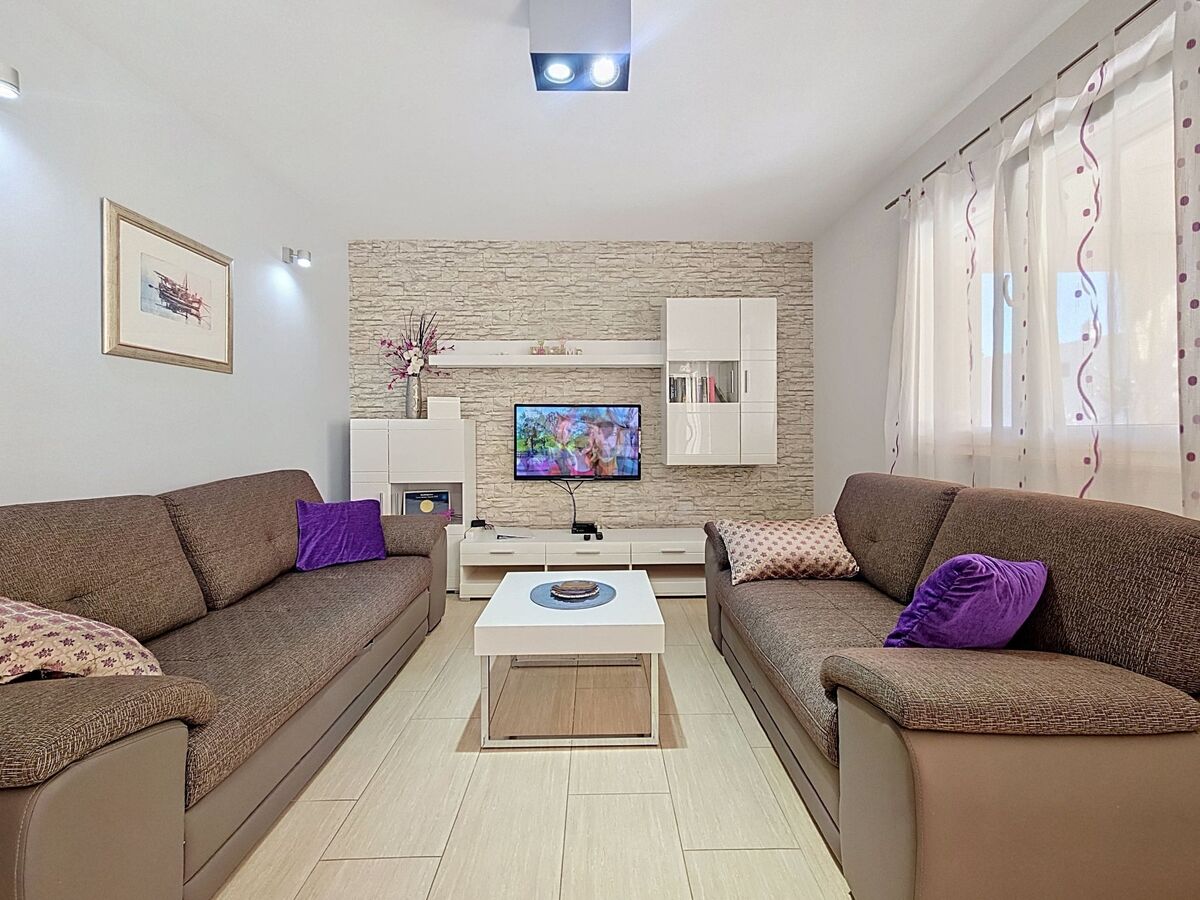 Maison Vinka avec piscine privée à 100 m de la mer - Photo 12