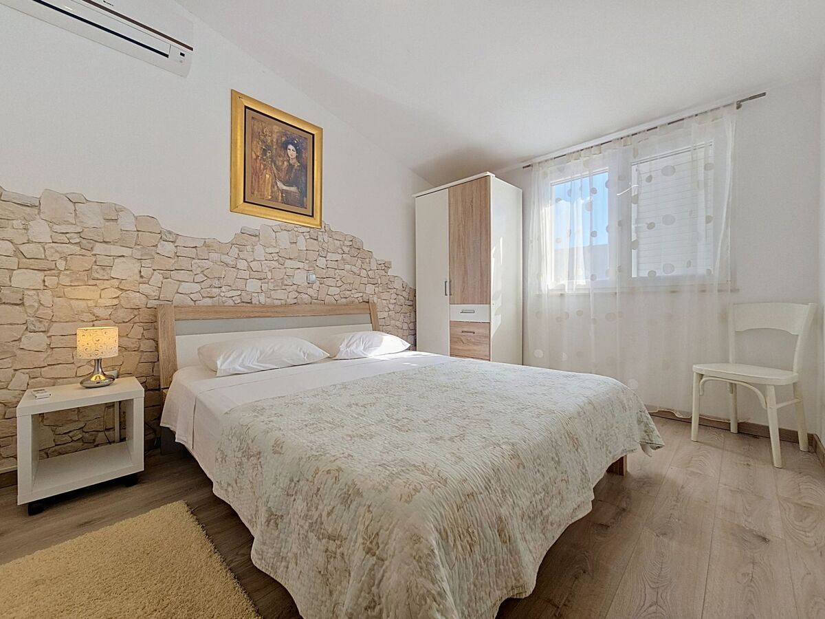 Maison Vinka avec piscine privée à 100 m de la mer - Photo 16