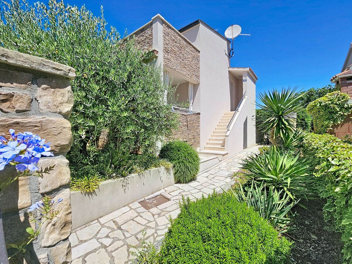 Maison Vinka avec piscine privée à 100 m de la mer - Photo 29