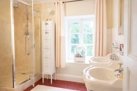 La Tour, Château confortable avec piscine en incrustation - Photo 8