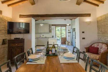 Villa Anna, Villa pittoresque avec piscine chauffée - Photo 2