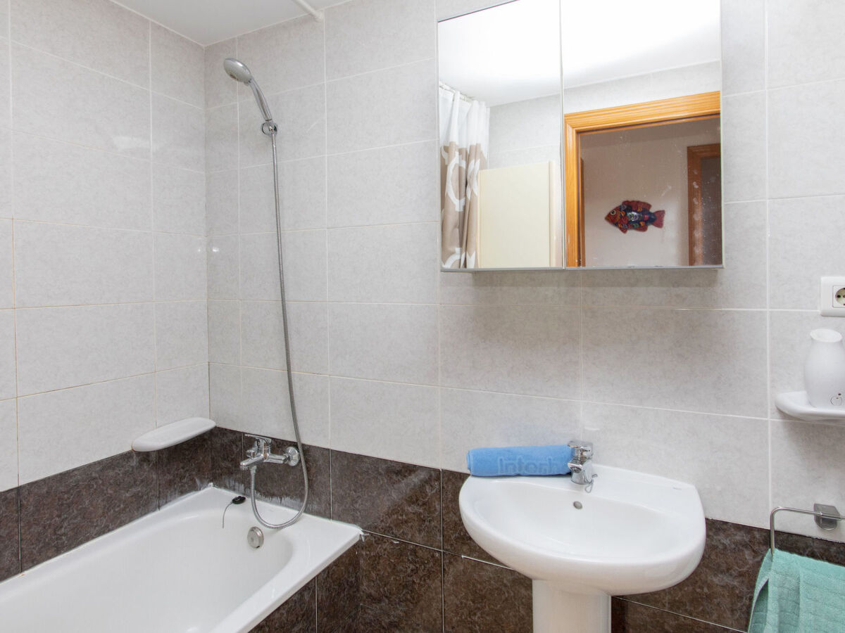 Appartement Las Sirenas à Miami Platja, vue port - Photo 12