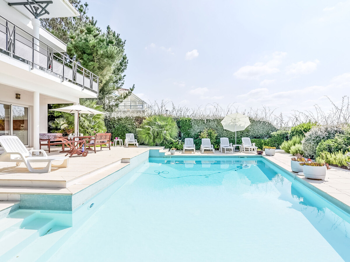 Les Pinasses, maison 10 pers. avec piscine à Mimizan - Photo 1