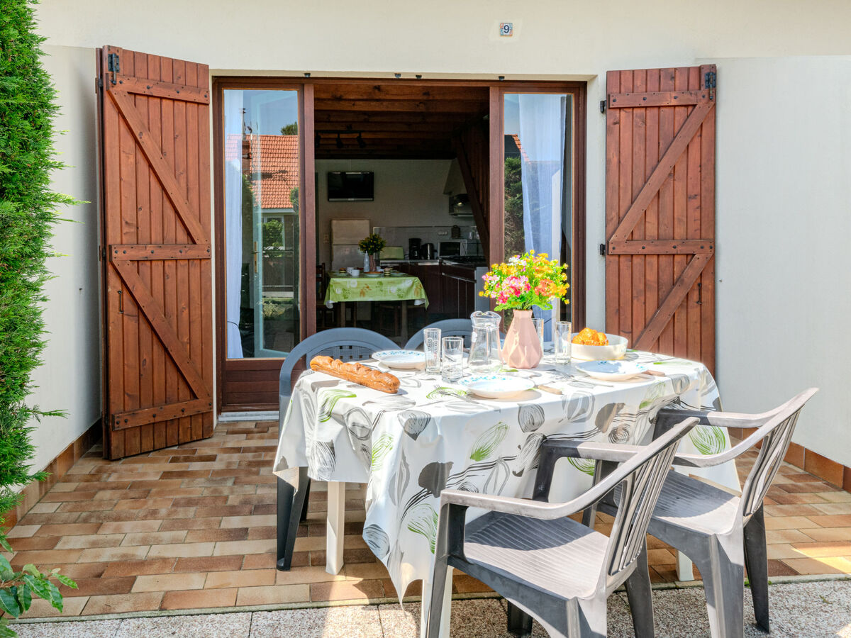 Maison mitoyenne Mimizan-Plage, 200 m de la mer - Photo 1