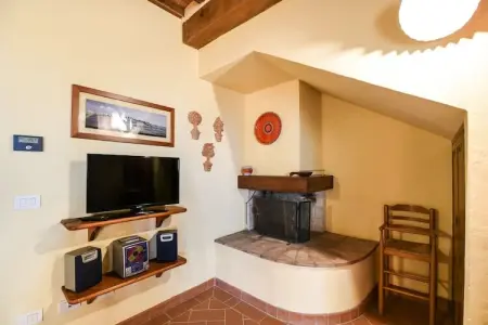 Leone – Gîte avec piscine aux Crete Senesi : photo 14