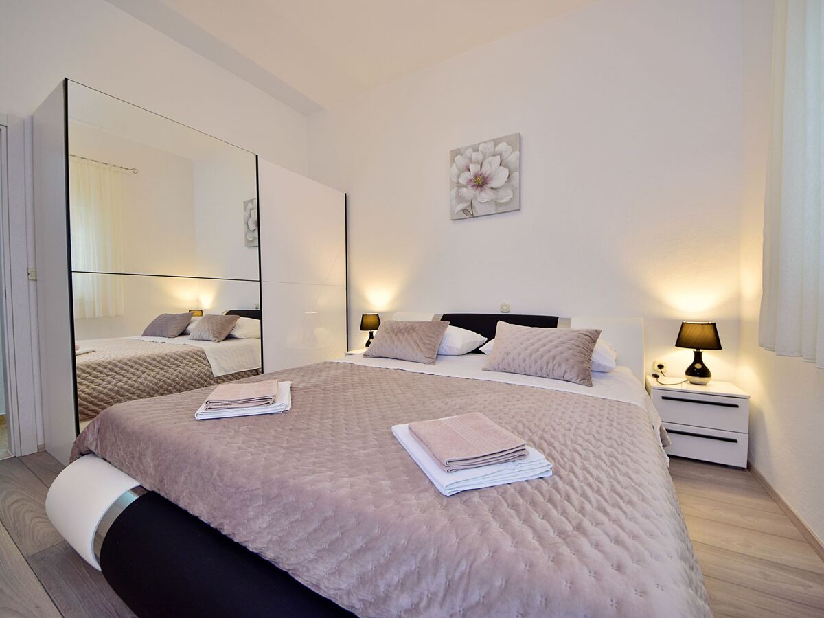 Maison Lucije avec piscine privée à Brač - Photo 5