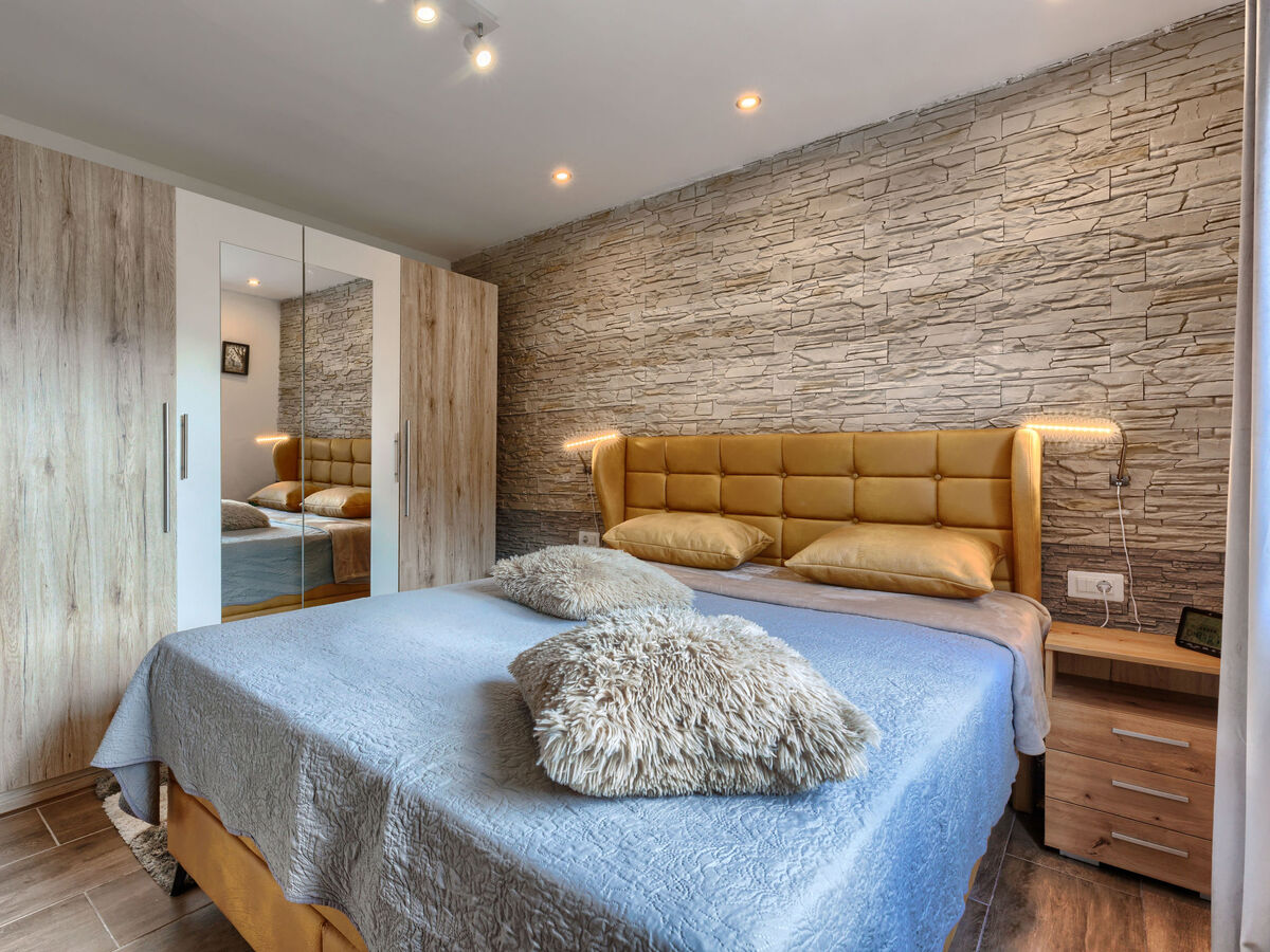 Maison Palma à Motovun : piscine privée 7x4m, 3 chambres - Photo 3