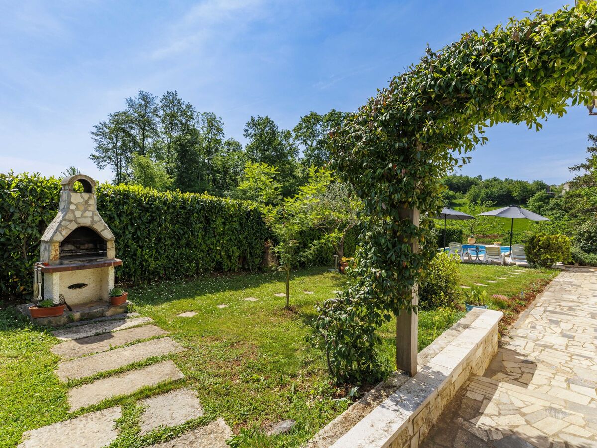 Maison Palma à Motovun : piscine privée 7x4m, 3 chambres - Photo 12
