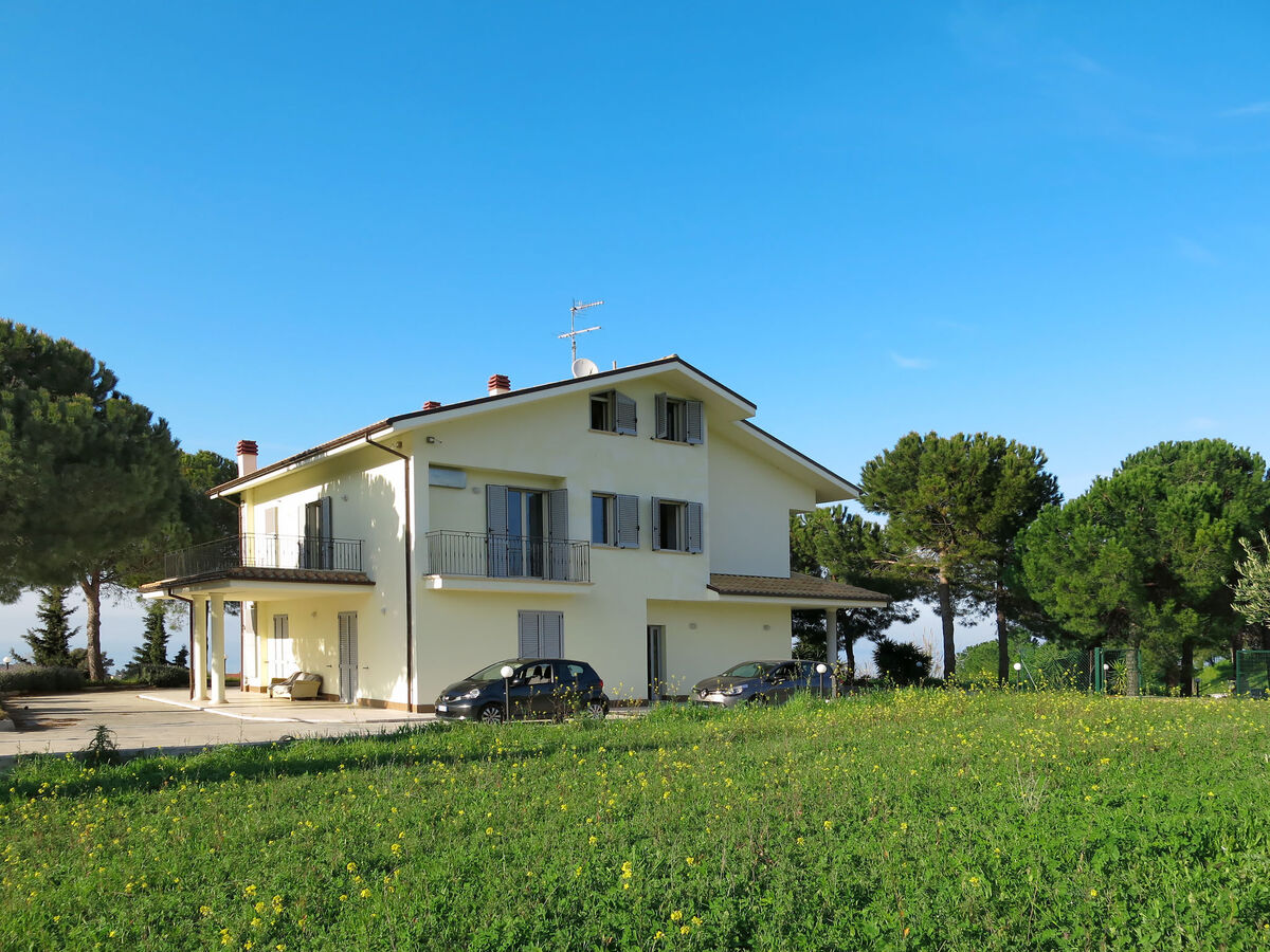 Appartement Michela à Pineto, 400 m de la plage - Photo 1