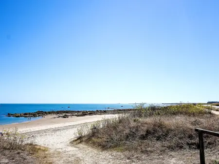 Apt 4 pièces Le Domaine de Fort Neuf, 50 m de la mer : photo 23