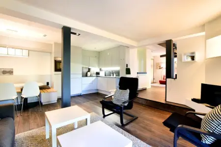 Koetshuis Loft, Loft dans un manoir à Robertville - Photo 1