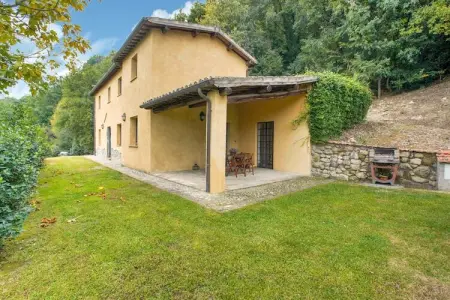 Location villa à Sermugnano, Villa à Sermugnano avec Piscine et Jardin