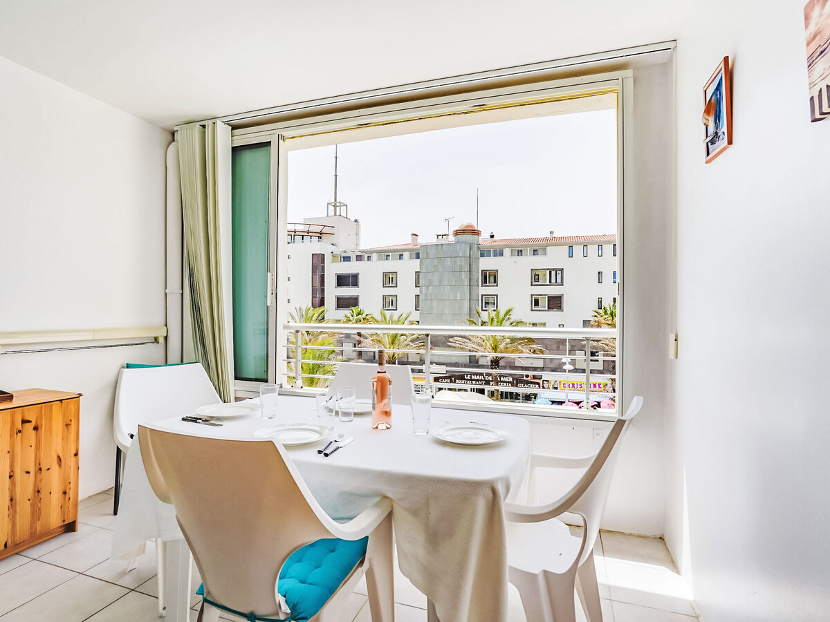 Studio 26 m² rénové face à la mer à Cap d'Agde - Photo 4