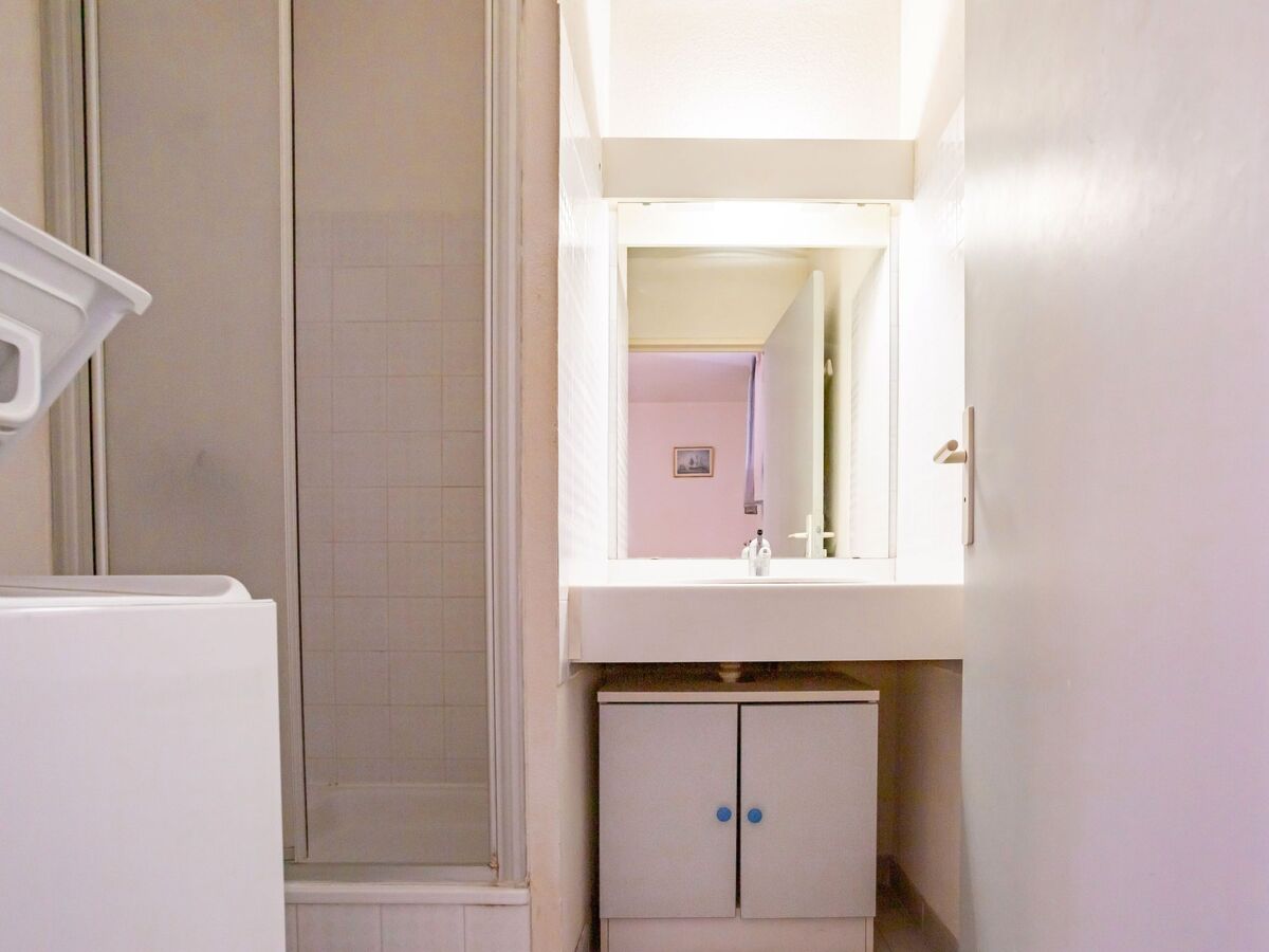 Studio 26 m² rénové face à la mer à Cap d'Agde - Photo 18