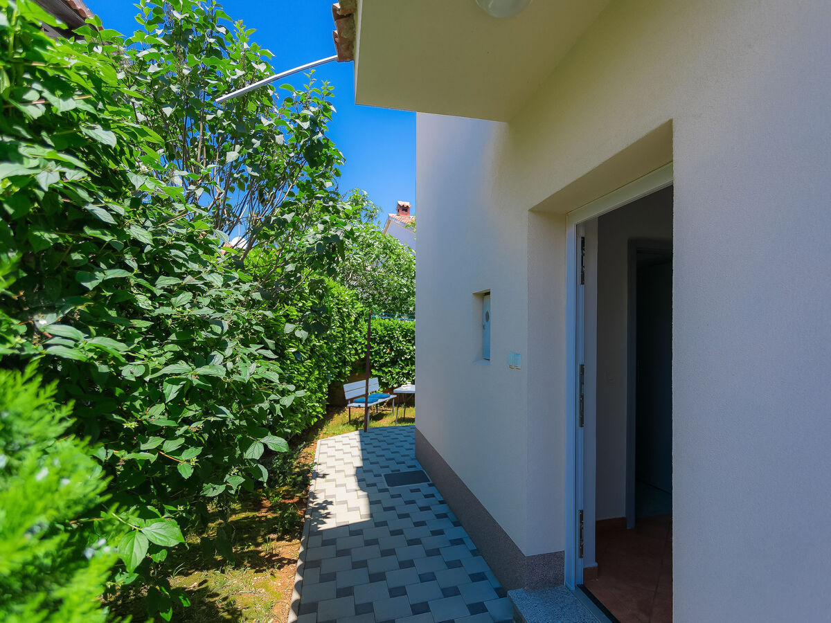 Maison Gojak à Pula : 3 chambres, jardin clôturé - Photo 27