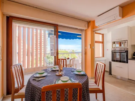 Appartement Le Méditerranée - Vue mer à 40 m de la plage : photo 6
