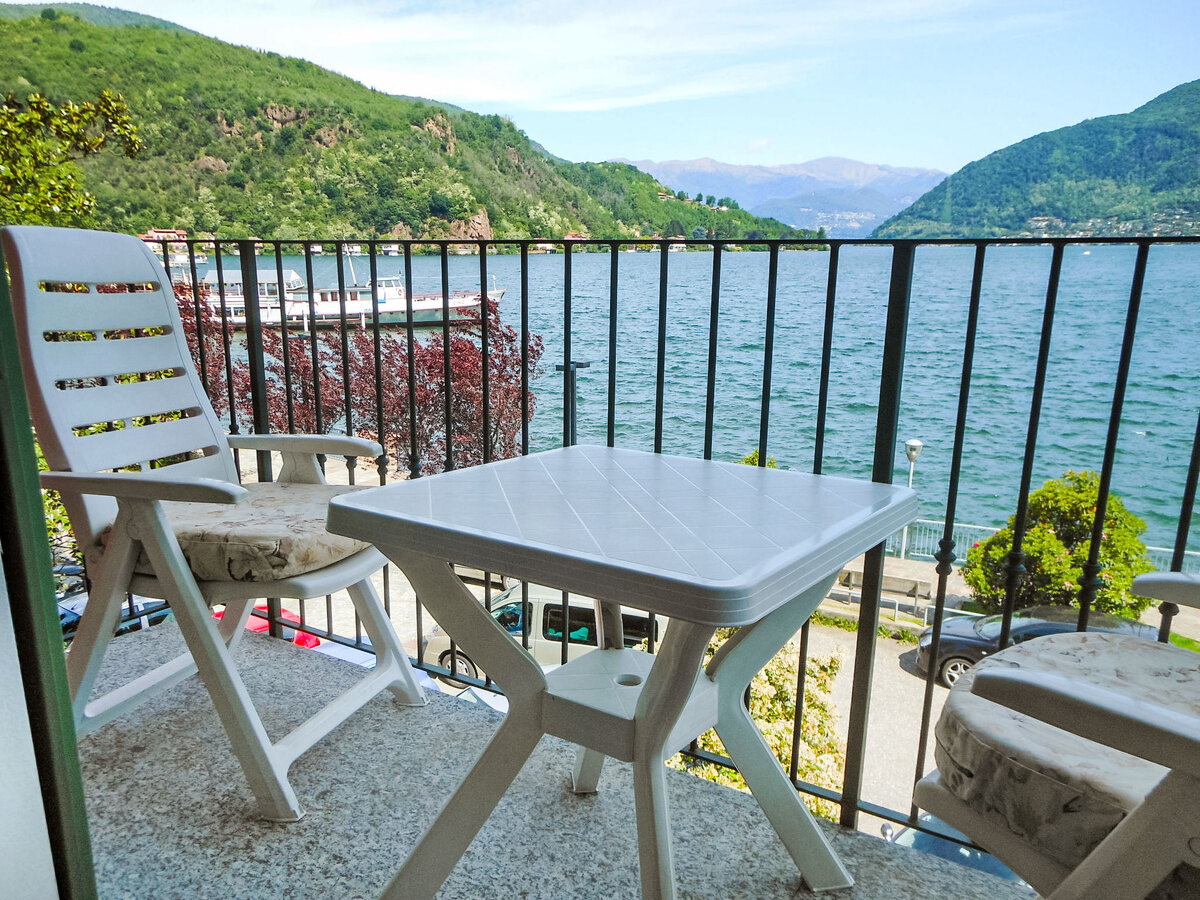 Appartement Franco avec vue lac à Porto Ceresio - Photo 5