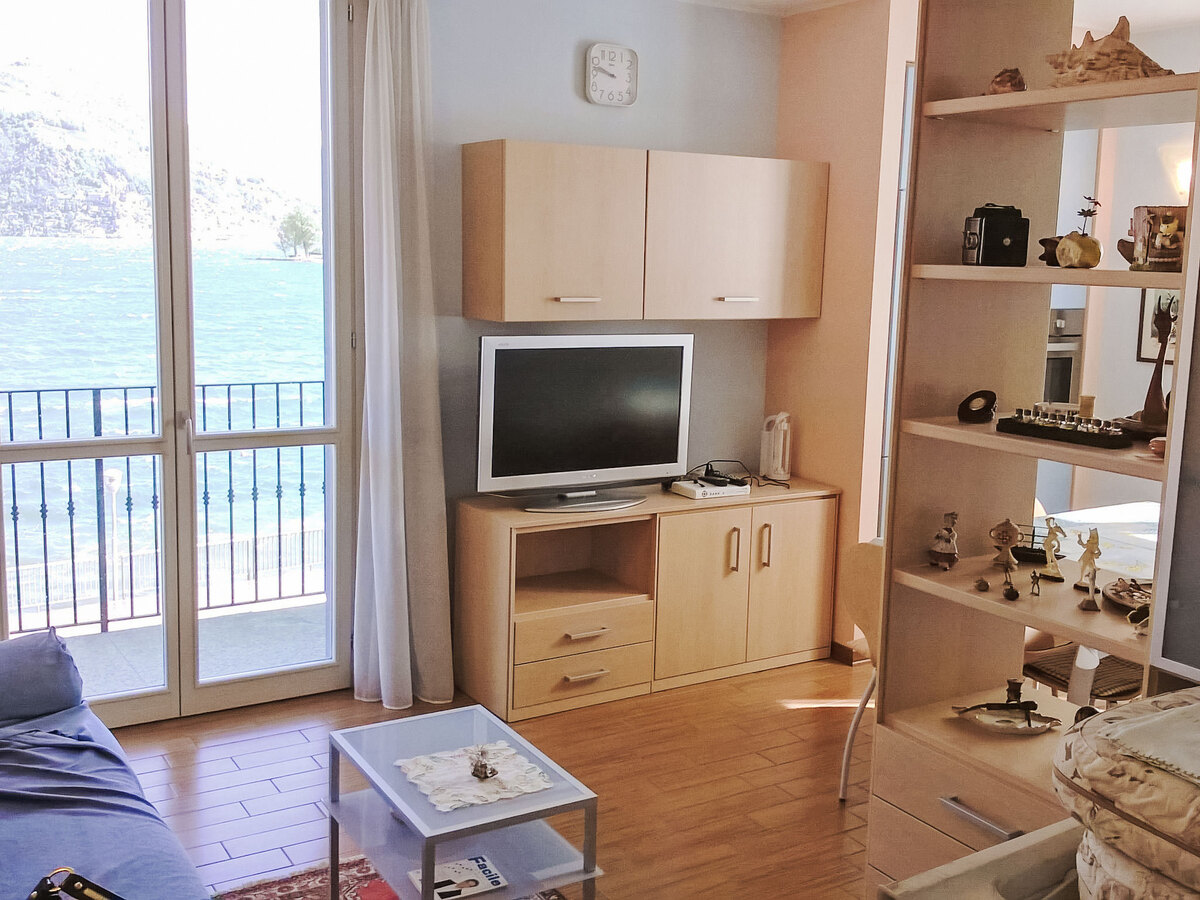 Appartement Franco avec vue lac à Porto Ceresio - Photo 8