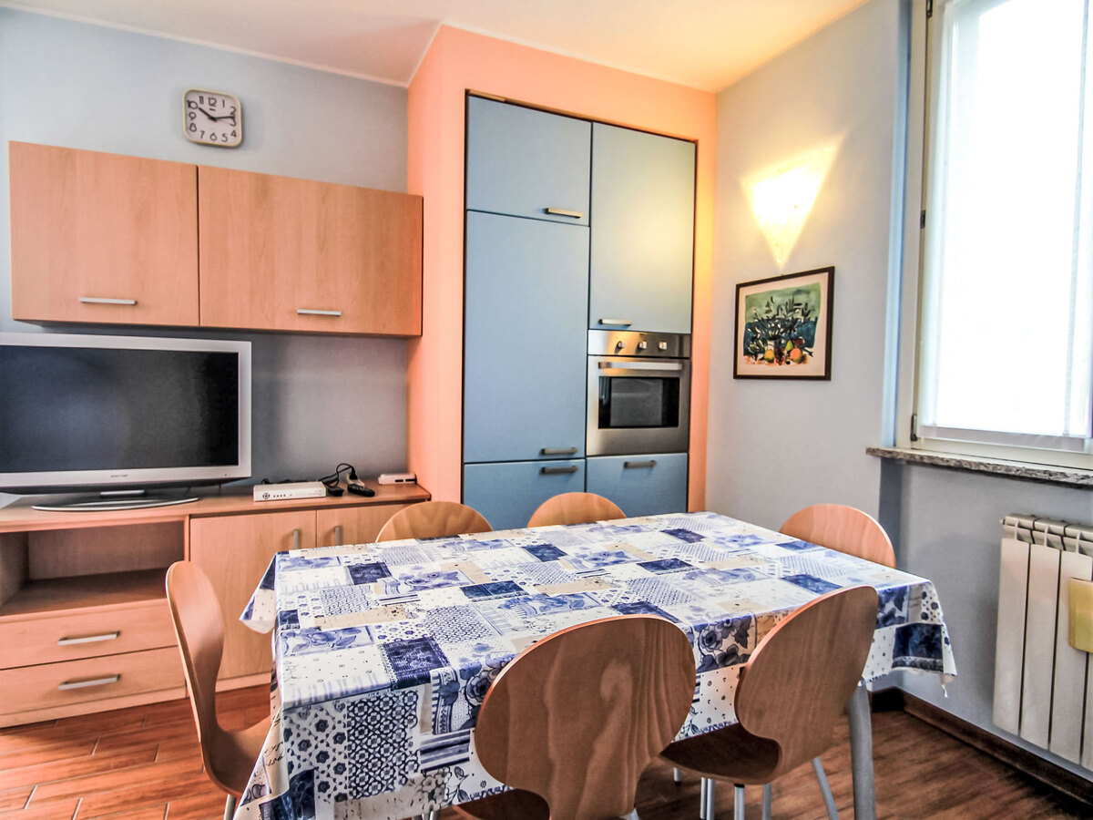 Appartement Franco avec vue lac à Porto Ceresio - Photo 10