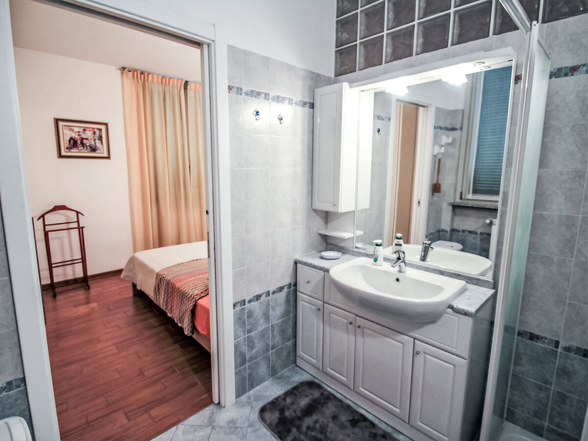 Appartement Franco avec vue lac à Porto Ceresio - Photo 18