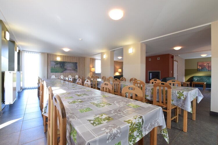 Maison 48 personnes, 16 chambres avec piscine privée - Photo 9