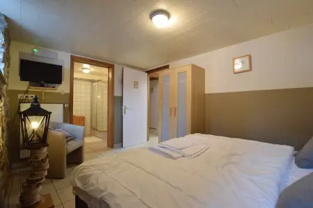 Le Petit Baigneur, Maison dans Ardennes avec Sauna & Piscine - Photo 16