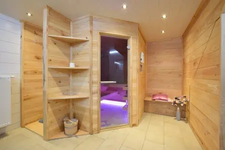 Le Petit Baigneur, Maison dans Ardennes avec Sauna & Piscine - Photo 32