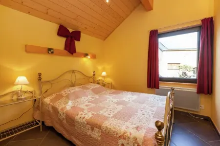 Maison 2 chambres avec bain à remous à La Roche-en-Ardenne : photo 14