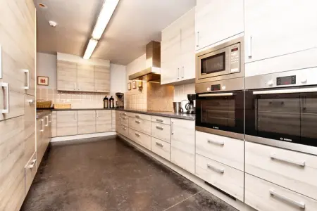 Maison 30 personnes avec piscine intérieure aux Ardennes : photo 7