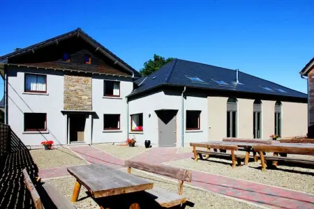 Maison 30 personnes avec piscine intérieure aux Ardennes : photo 8