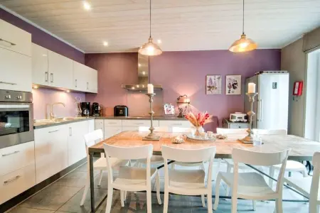 Oasis, Fauvillers Spa Haven, Bastogne - Photo 1