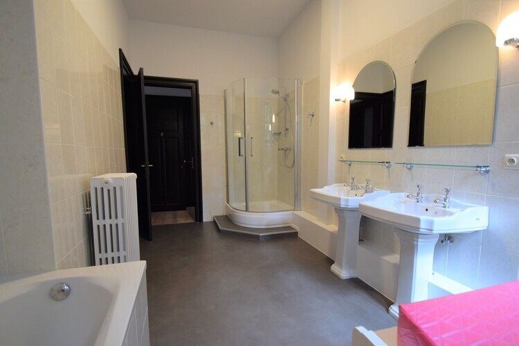 Villa Le Château et les Forêts - 12 chambres, 30 personnes - Photo 18