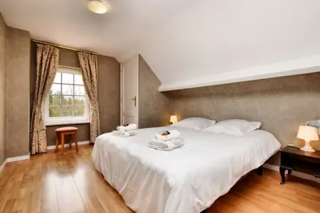 Villa Belle Vue - Piscine intérieure et sauna aux Ardennes : photo 13