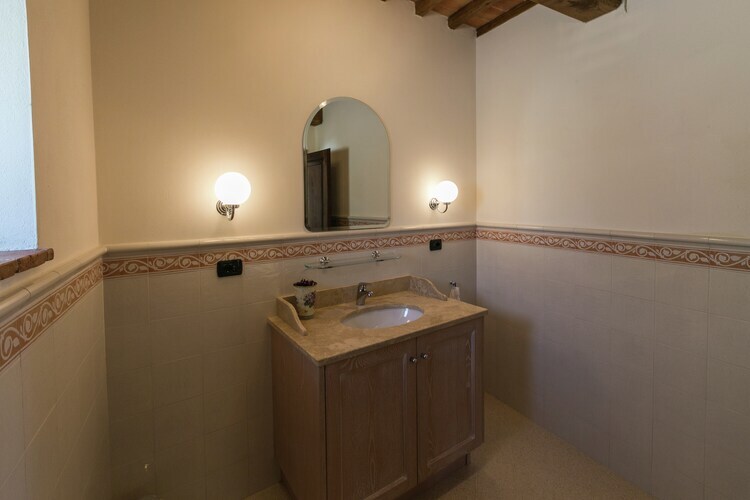 Casa Dieci, deux villas de luxe avec piscine à Poppi - Photo 24
