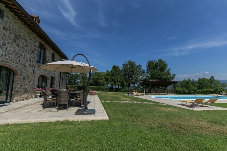 Casa Dieci, deux villas de luxe avec piscine à Poppi - Photo 31