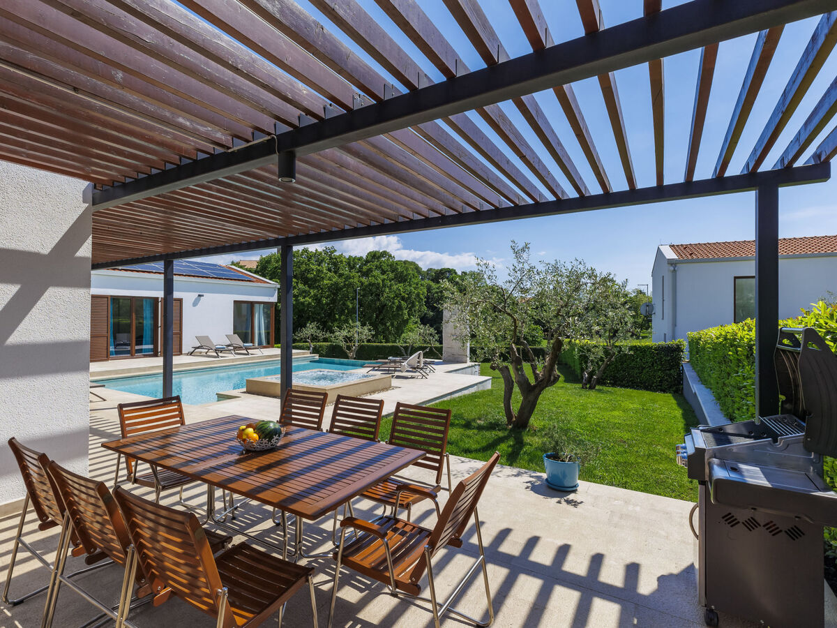 Villa Luna Bianca, piscine privée et jardin en Istrie - Photo 2