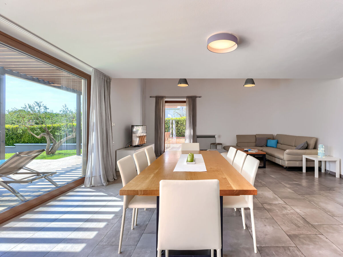 Villa Luna Bianca, piscine privée et jardin en Istrie - Photo 4