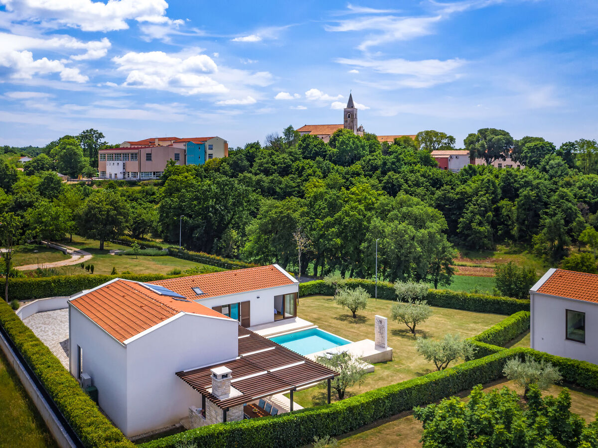 Villa Luna Bianca, piscine privée et jardin en Istrie - Photo 10