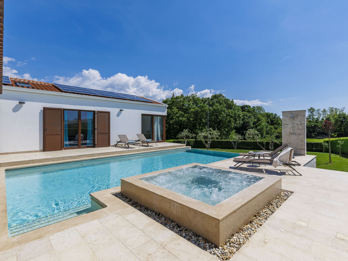Villa Luna Bianca, piscine privée et jardin en Istrie - Photo 14
