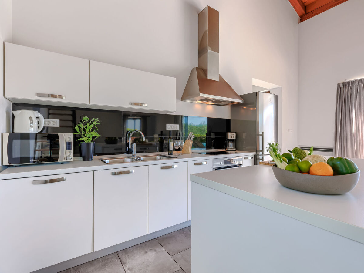 Villa Luna Bianca, piscine privée et jardin en Istrie - Photo 15